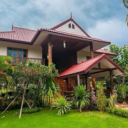 Little-Teak Homestay Τσιάνγκ Μάι Εξωτερικό φωτογραφία