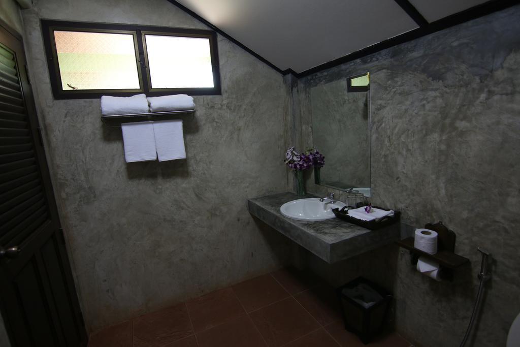 Little-Teak Homestay Τσιάνγκ Μάι Εξωτερικό φωτογραφία