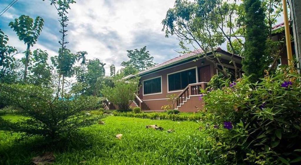 Little-Teak Homestay Τσιάνγκ Μάι Δωμάτιο φωτογραφία